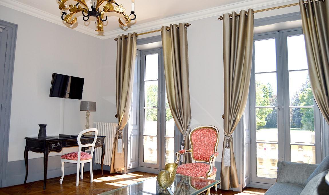 Chateau De Flammerans Hotel Buitenkant foto