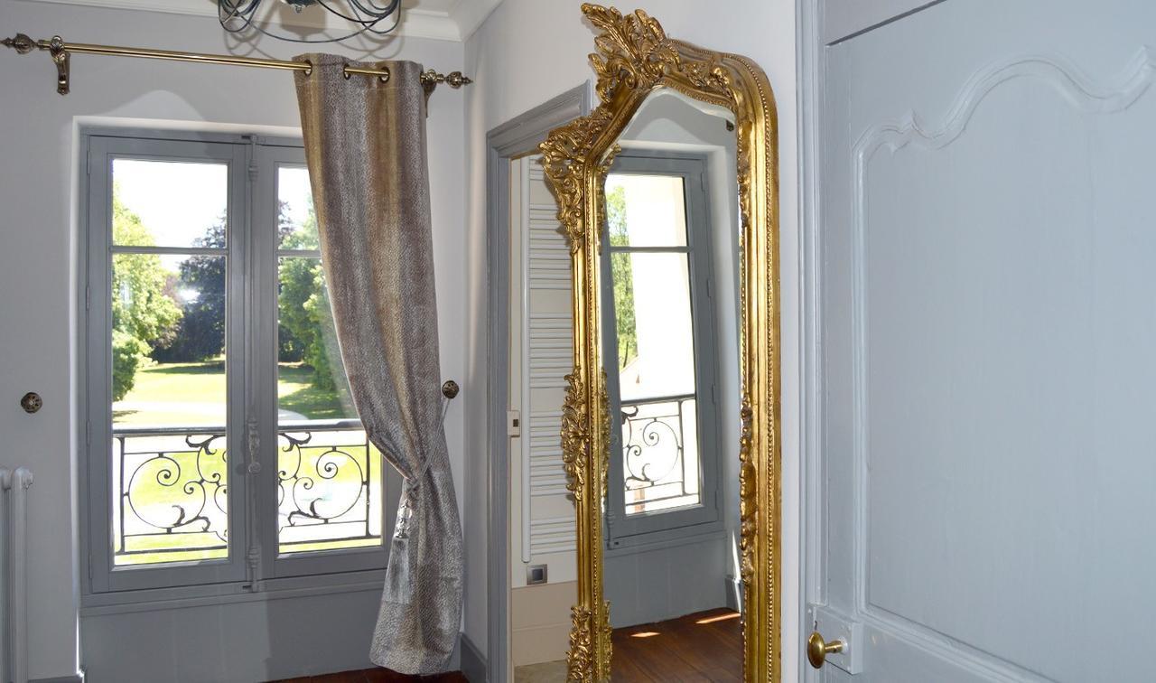 Chateau De Flammerans Hotel Buitenkant foto